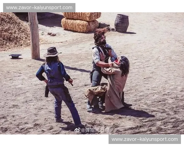 安达卢西亚的蓝色之恋：马拉加与塞尔塔的绿茵对决